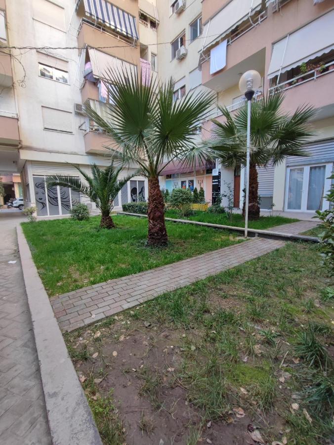 Tirana New Bazaar-Apartment 2 Luaran gambar
