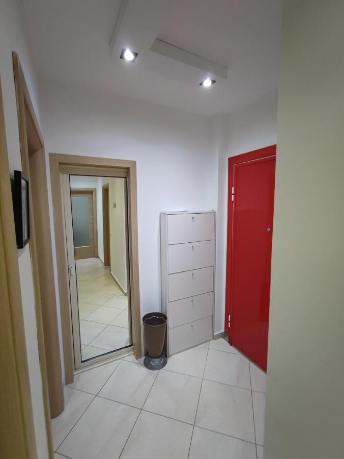 Tirana New Bazaar-Apartment 2 Luaran gambar